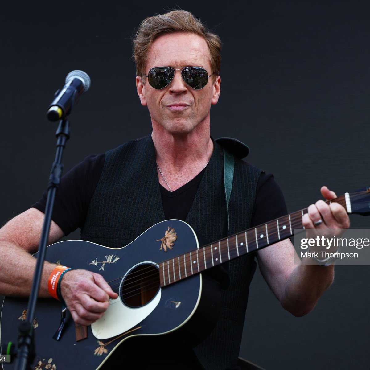 Damian Lewis gears up for his biggest gig yet, with potential of 8,000 festival goers, at Latitude Festival! Read this new interview with him: damian-lewis.com/?p=53649 #DamianLewis #DamianLewisMusic #DamianLewisAlbum #MissionCreep #LatitudeFestival #LatitudeFest2024 #DuranDuran