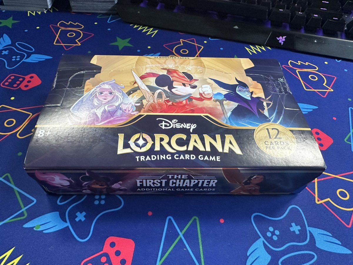 Final box of the night! A The First Chapter booster box of #Lorcana !! Let’s pull an enchanted Elsa!! twitch.tv/jackpattillo