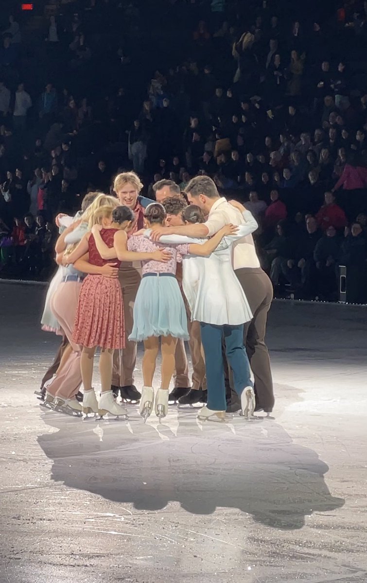 starsonice tweet picture