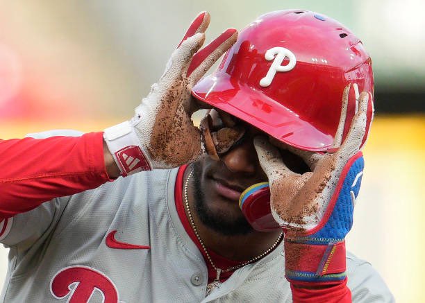 Phillies win. 

First team in the majors to reach 20 Ws this season.