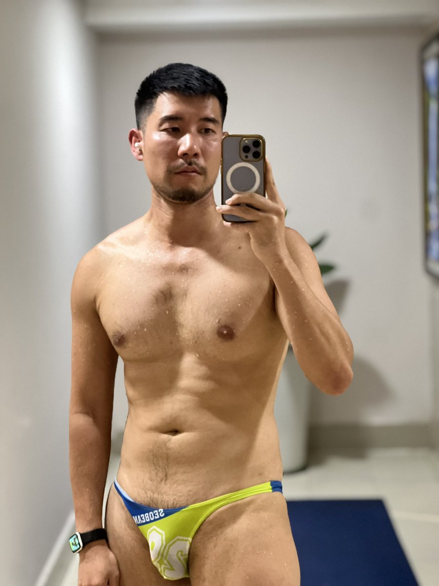 WalterYunn's tweet photo. 🏊🏊‍♀️🏊🏻‍♂️🏊🏊‍♀️🏊🏻‍♂️ https://t.co/p6JrYTwm4o