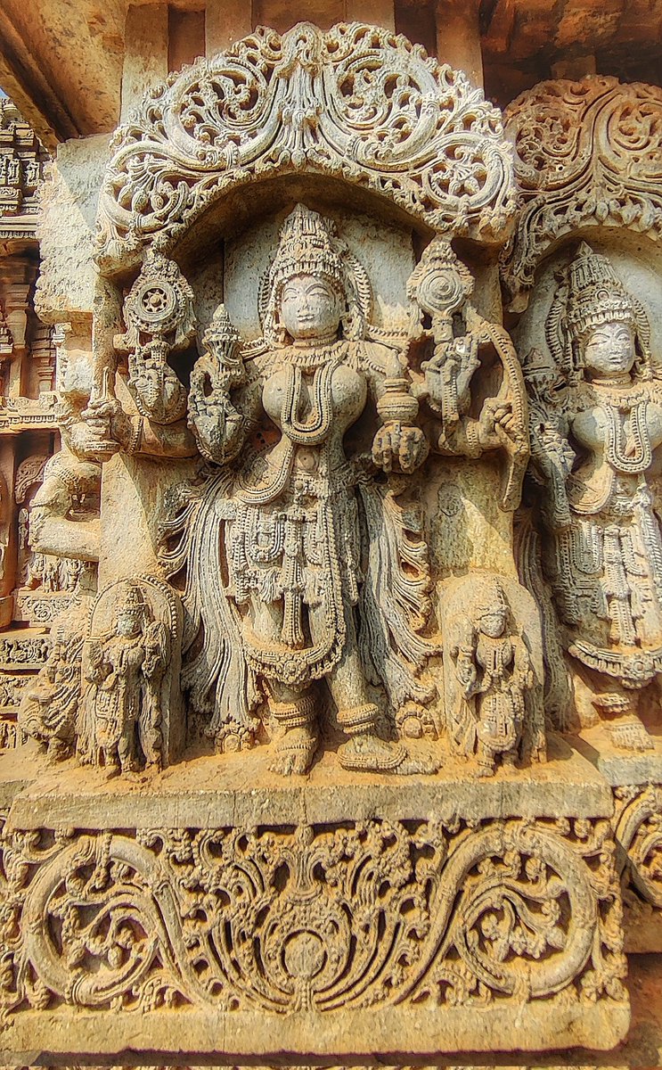 Lakshmi Narayana temple, Hosaholalu