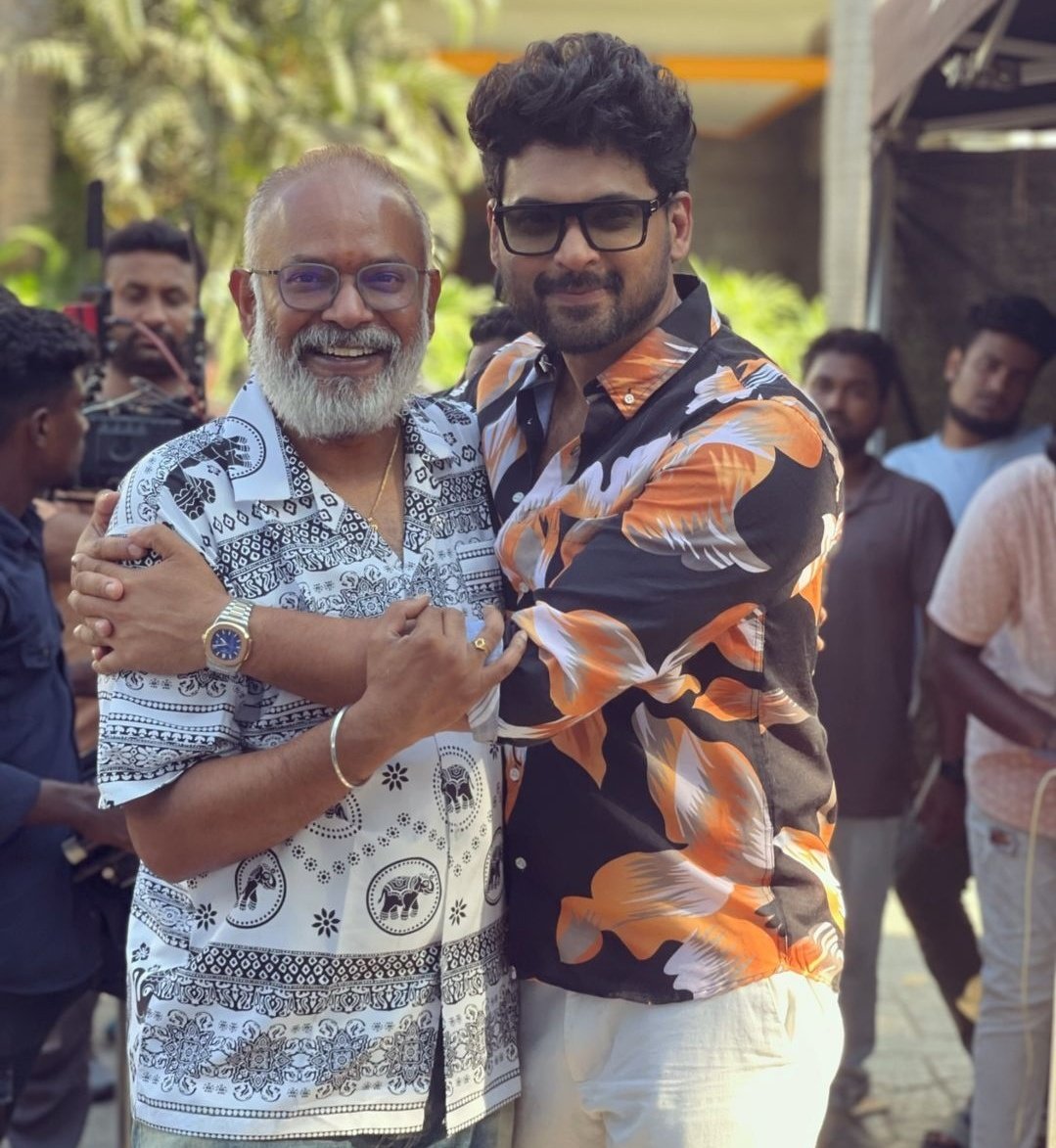 Actor #AjmalAmir with @vp_offl from the sets of #TheGreatestOfAllTime.
