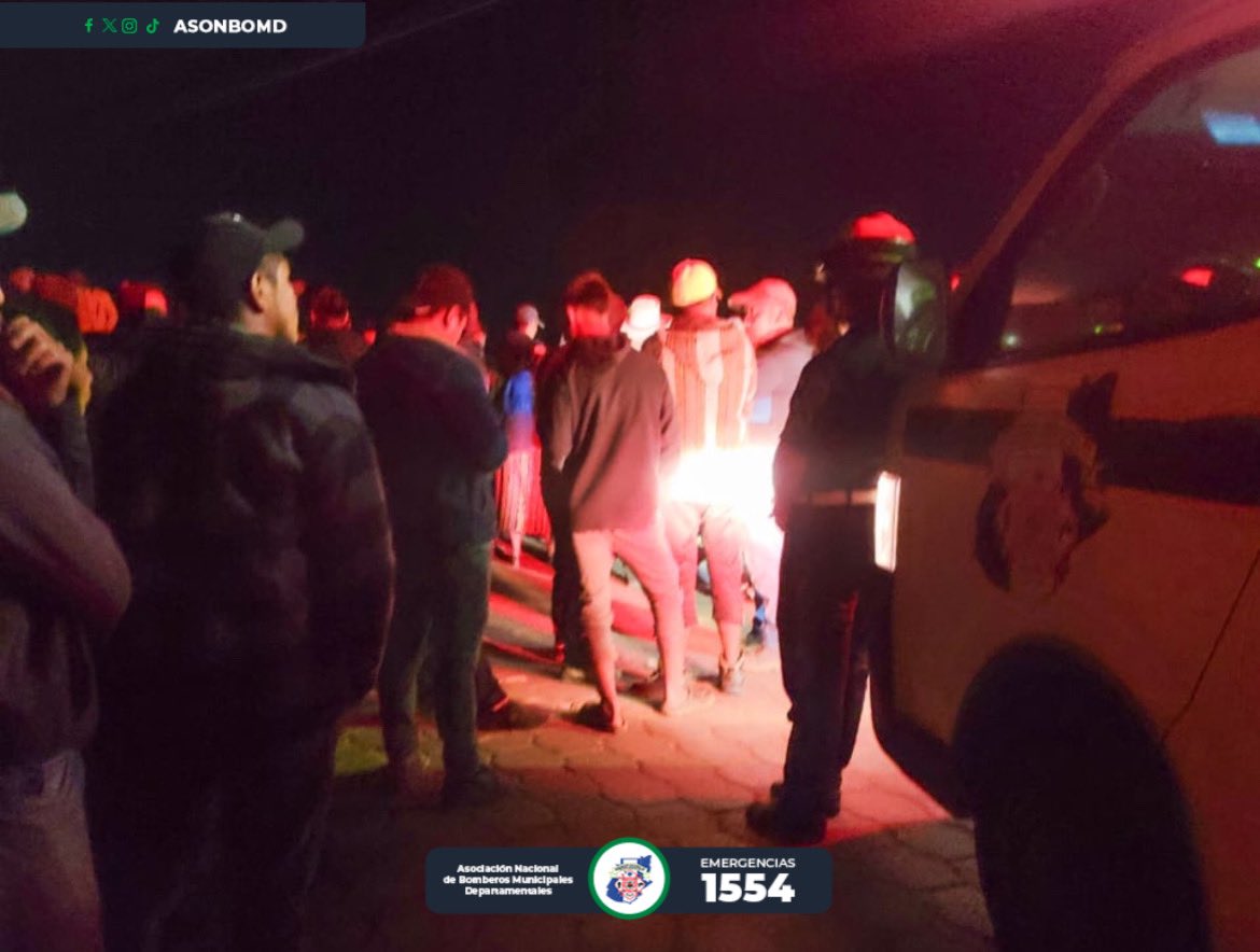 Aldea Pacorral, Tecpan Guatemala, Chimaltenango, una persona que se conducía en una motocicleta impacta con un poste falleciendo en el lugar, elementos de <a href="/ASONBOMDGT/">ASONBOMD GUATEMALA</a> procedieron a notificar a las autoridades correspondientes.

#Emergencias1554