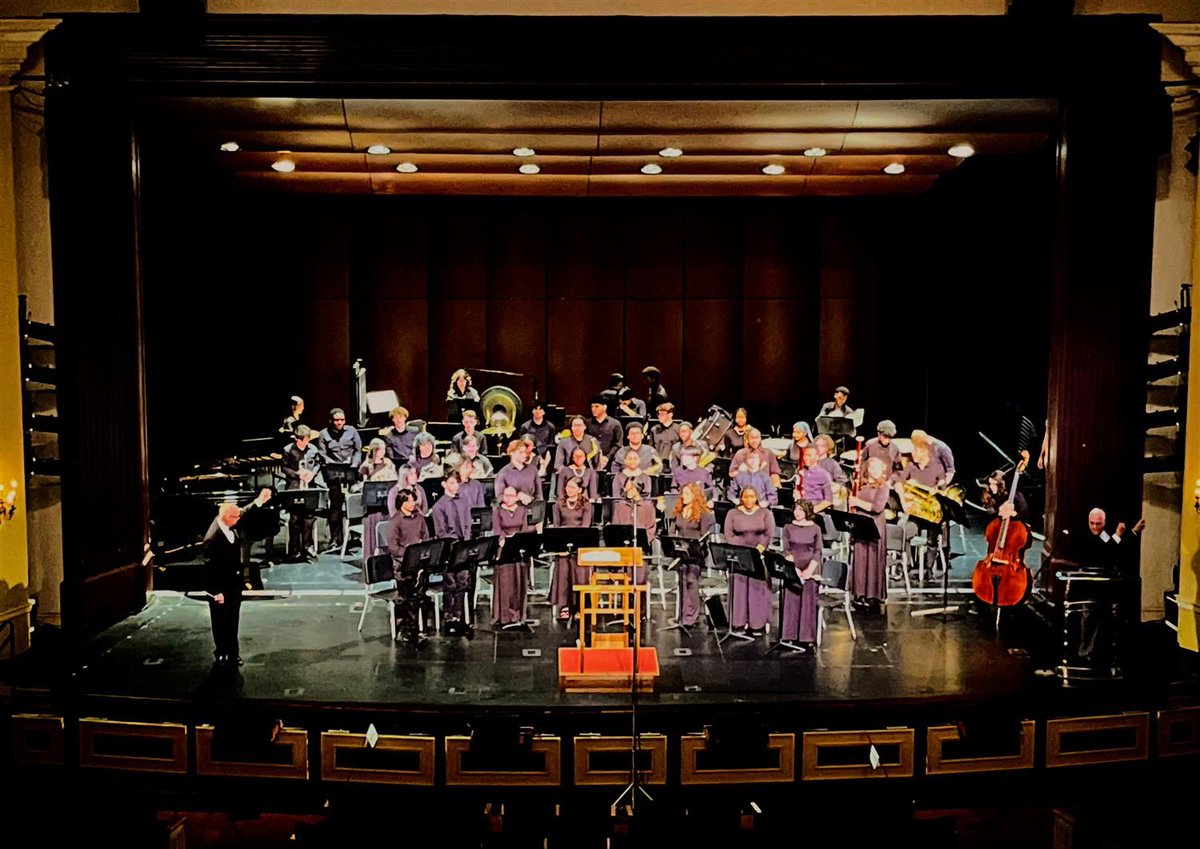 Congratulations! The West Orange High School Wind Ensemble earned a Gold rating at the NJ School Music Association/Region I Band Festival! 📷 Their exceptional musicianship, sound, and precision earned them a spot at the prestigious NJ State Band Gala at the College of New Jersey