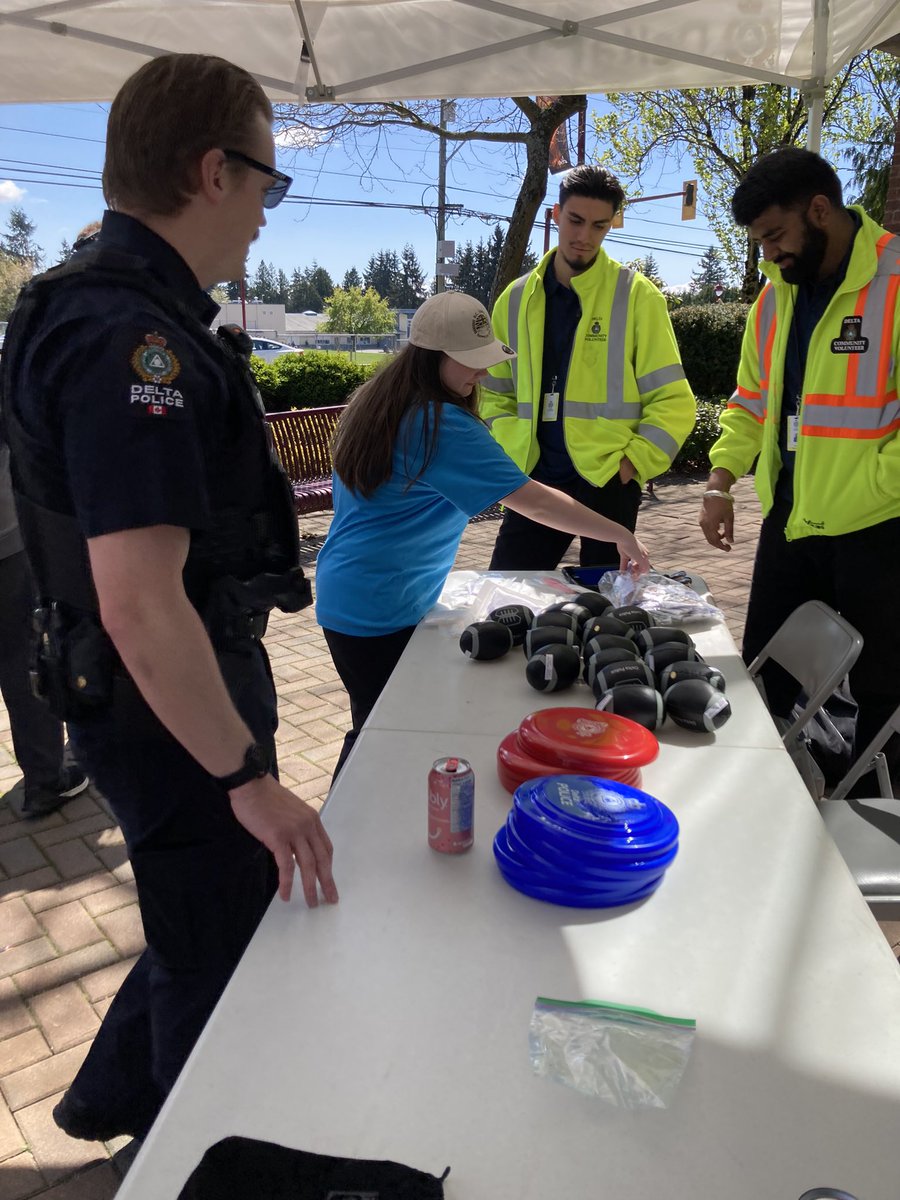 Road Safety Karon she/her 🚦🚗🚶🏽‍♂️🚴🏼‍♂️ tweet media