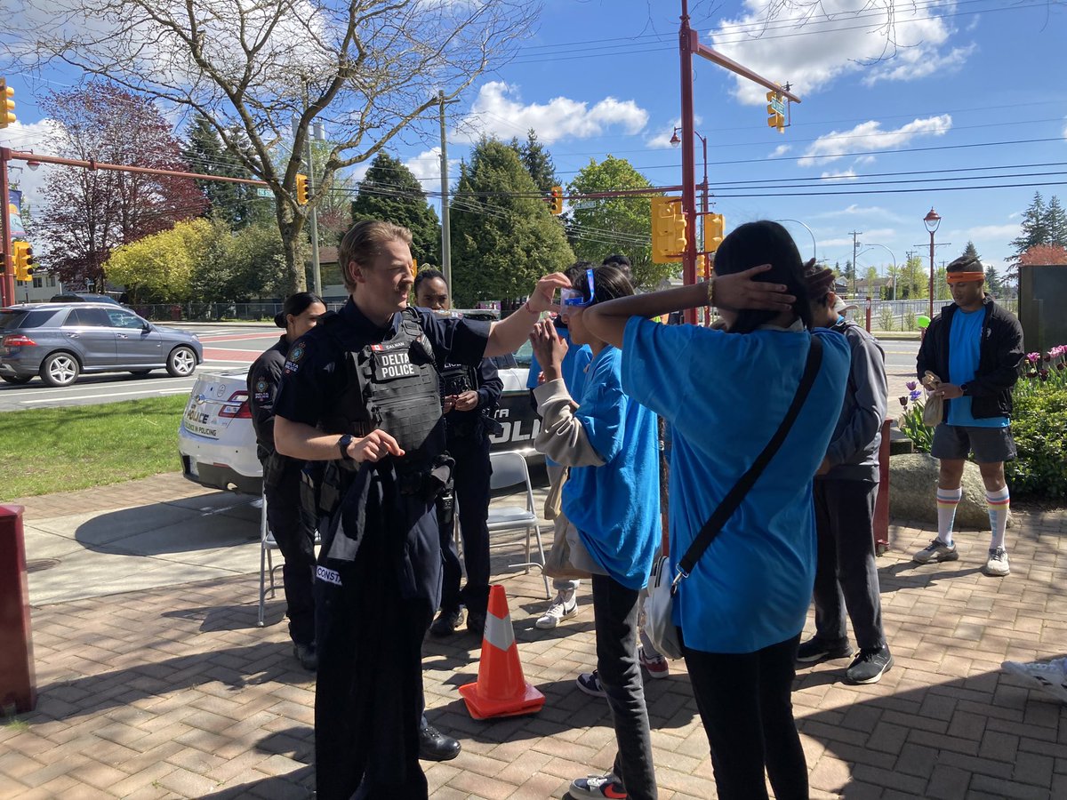 Road Safety Karon she/her 🚦🚗🚶🏽‍♂️🚴🏼‍♂️ tweet media