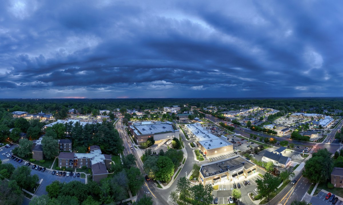 Storm clouds push through just north of Olney, Maryland this evening. #MdWx #Wx