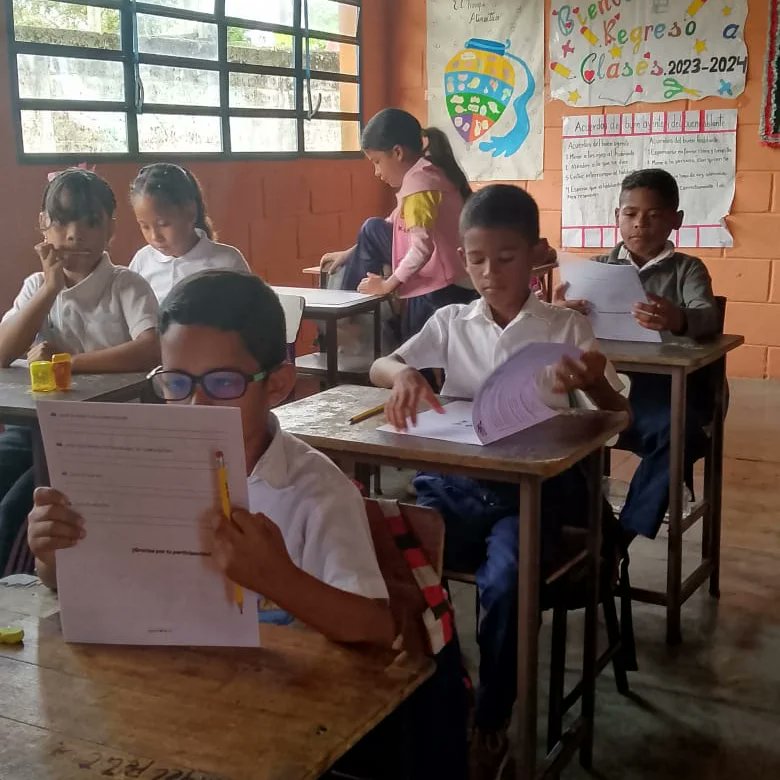 Este martes #30abr de manera simultánea en 16 planteles educativos pertenecientes a 8 municipios del estado Yaracuy, se dio inicio a la III Consulta Nacional de logros de Aprendizaje. #HogaresDignosDeLaPatria Via @CDCEYaracuy