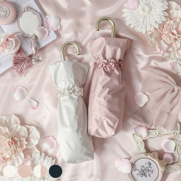romapri_info's tweet photo. 🎀𝙋 𝙍 𝙀 𝙎 𝙀 𝙉 𝙏  第217弾🎀

まあるいフォルムがかわいい大人気の折りたたみ傘の
今年登場した新色のピンクホワイトをプレゼント🎀

UVカット率99%以上でお肌を優しく守ってくれます💕

🌷RTとフォローで応募完了♡  
5/14(火)までのRTが対象です https://t.co/K2uhezzEpW