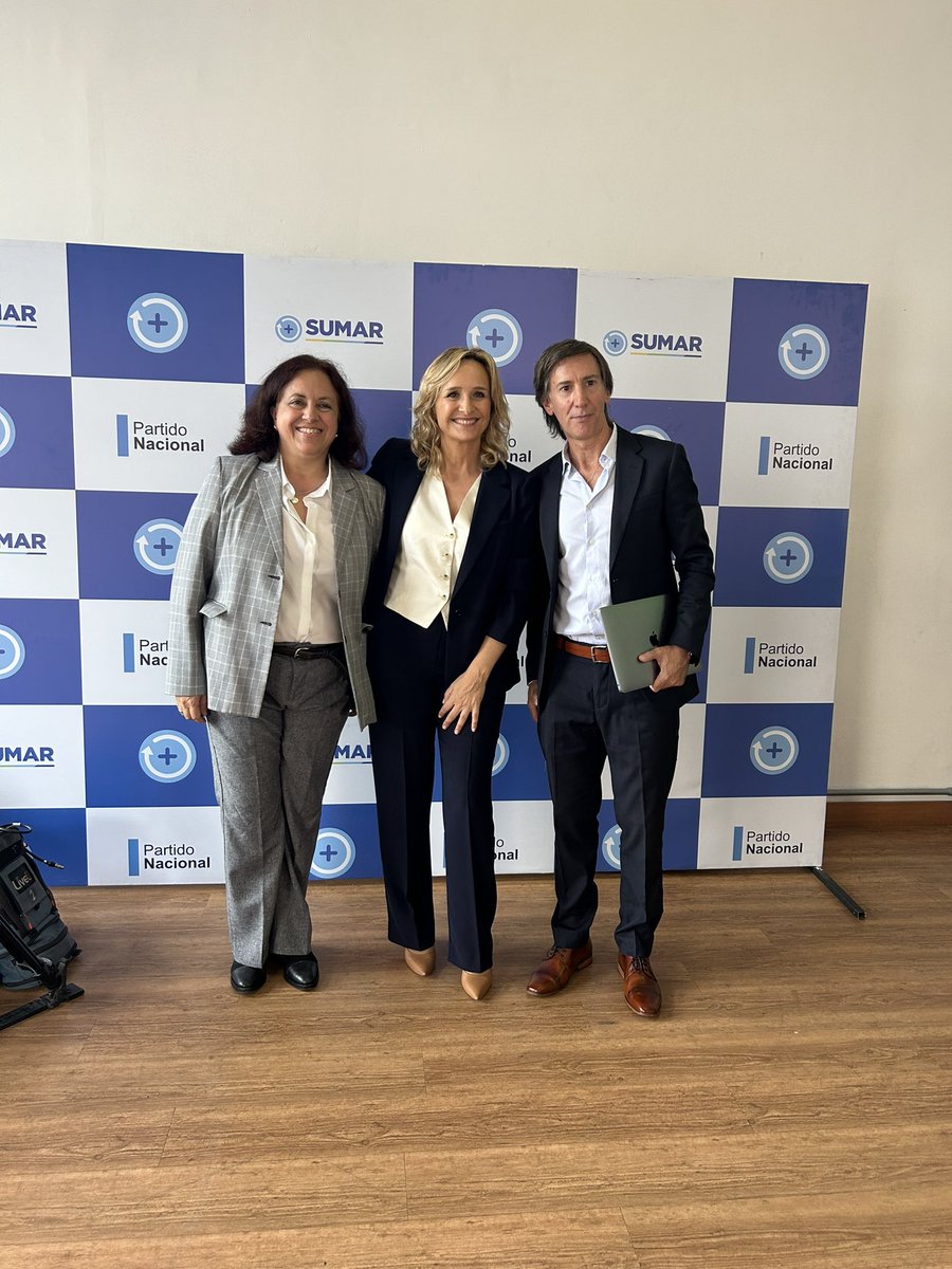 Hoy se inició el ciclo de presentaciones de los equipos técnicos que redactamos las propuestas de gobierno de @sumar_uy En nuestra propuesta de #SumarSalud planteamos la profundización de las políticas sanitarias que inició @LuisLacallePou #HagamosHistoria #LauraPresidenta