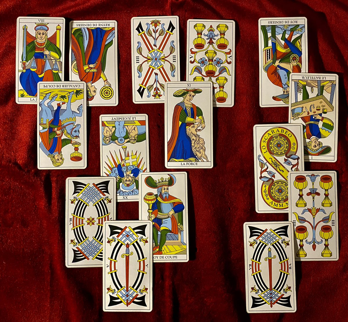 ¿Qué pasa con Lupillo en #LCDLF4? #tarot #lcdlf

 (solo con fines de entretenimiento) 

1/4 Es una persona hipócrita que finge ser modesta, pero no lo es y su único objetivo es el dinero, del cual se derivará su ascenso y caída todo dependiendo de su comportamiento.