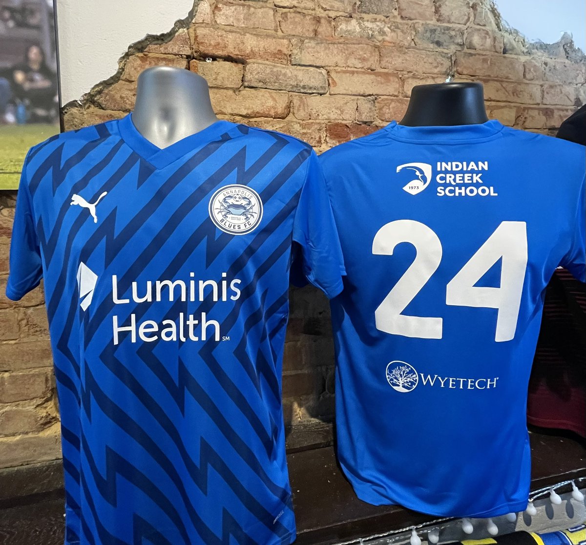 2024 Training Kits are🔥! We’ll look good while we work hard at Indian Creek School to prepare for game days on the road and at home matches with a great Blues fanily at Navy-Marine Corps Memorial Stadium!