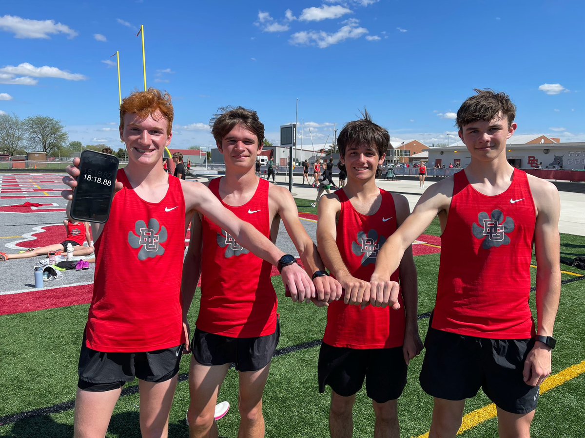 Distance records don’t seem to be safe this season as another one has fallen. The boys broke another record from 1981 in the 4x1600m today! Erek Kendrick, Aidan Novinsky, Landon Fry, and Sam Wiles ran an 18:18.88, beating the old mark of 18:31.2! <a href="/BGHS_AD/">BGHS Bobcat Athletics</a> <a href="/BGSchools/">BG Schools</a> #bobcatproud