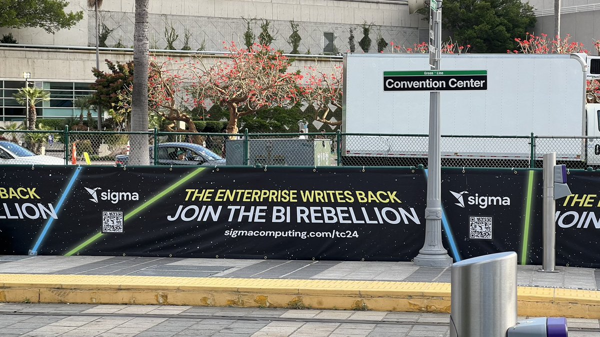 Wonder what this cost ….  Definitely intentional during the <a href="/tableau/">Tableau</a> conference…#DataFam #Data24 #TC24