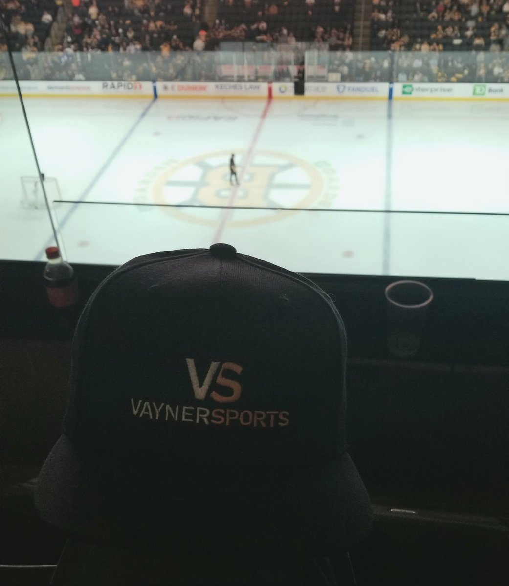 Putting that @vspass Season 1 NHL/NBA stipend win to use, shout-out to @ajv @garyvee @vaynersports @Michael__G3 @doboy88 and the VSP team. Go @NHLBruins! #VSP #NHLPlayoffs