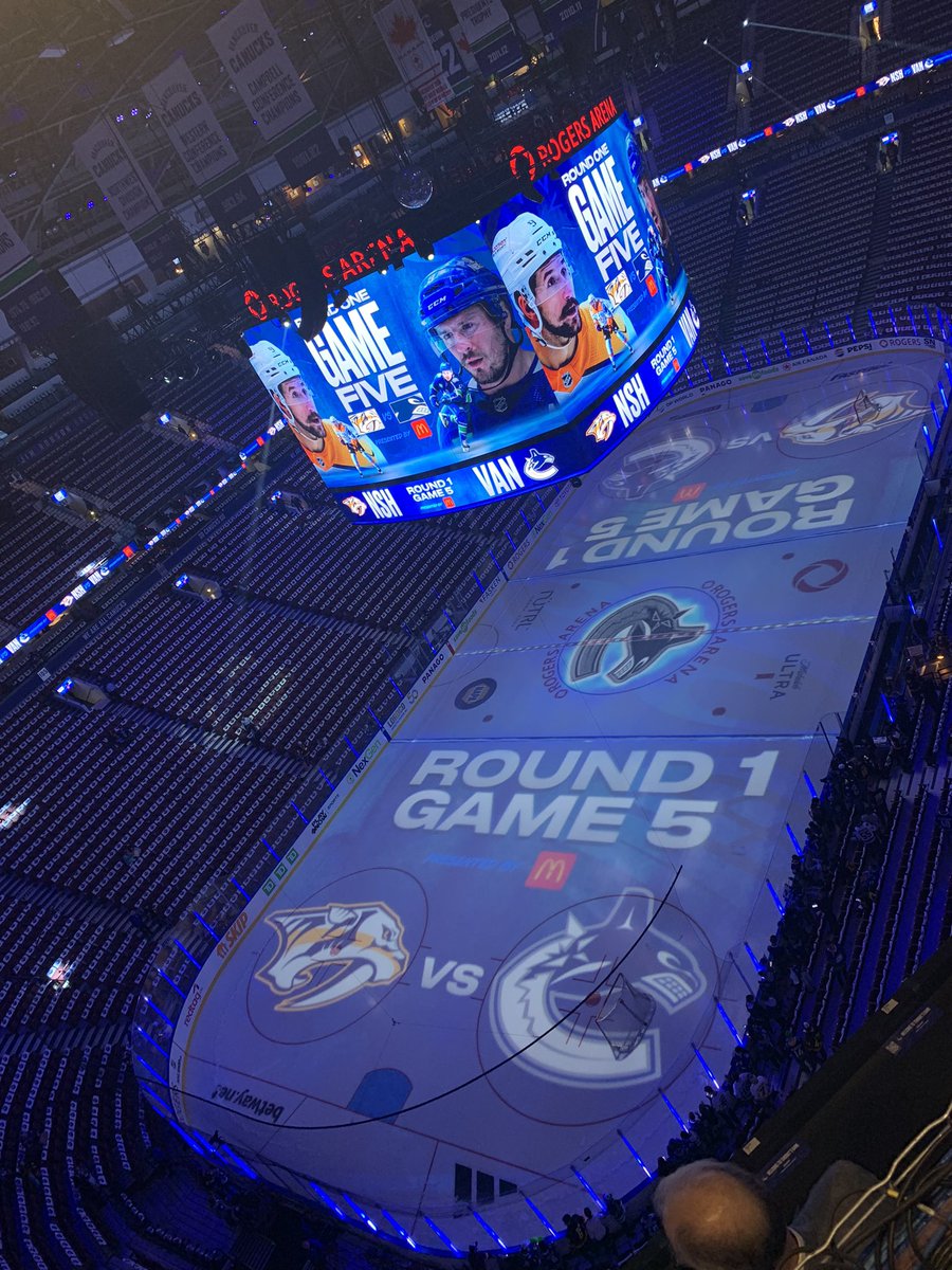 HERE WE GO!!!!! Round 1 Game 5 LET’S DO THIS @Canucks NATION!!! BRING THE NOISE!!!! #canucks #nhl #nhlstanleycupplayoffs #stanleycupplayoffs #vancouver #hockey #sport #myviewfromwork #paannouncer #voiceover 👍🎤