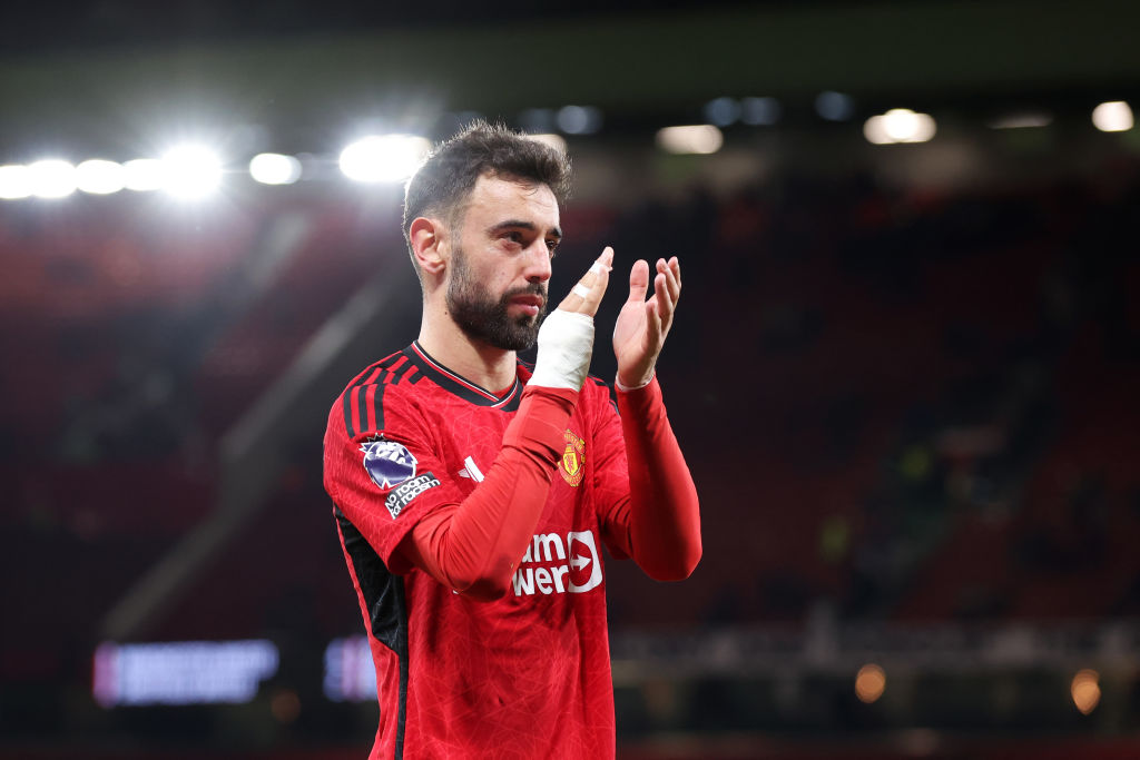 🚨 Bruno Fernandes: 'My future? At the moment, I feel both me and the club want to continue together'.

'I’m not thinking about the future. If you want me to be very honest, if I have to think about not staying, it won’t be until after the FA Cup final and the Euros', told DAZN.