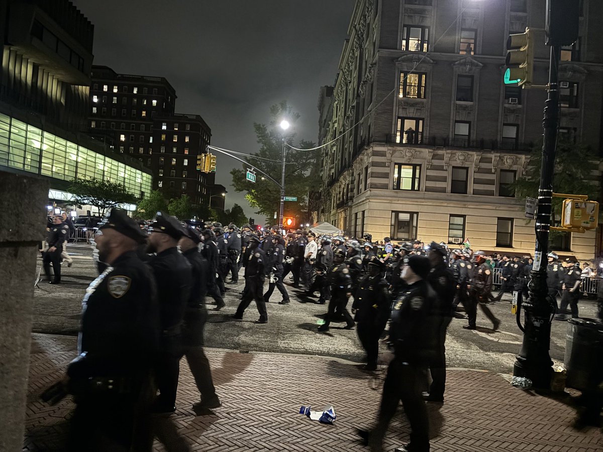 Police dispersing protesters on Amsterdam, outside @columbia gate.