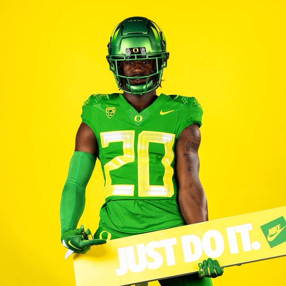 Oregon cornerback Collin Gill has entered the transfer portal, @On3sports has learned. Was a member of the Ducks' 2023 recruiting class. Has four years of eligibility remaining. on3.com/transfer-porta…