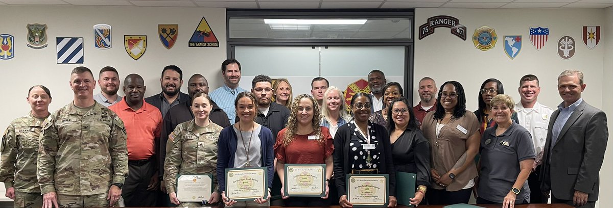 We had the privilege of recognizing Soldiers and Civilian Professionals from across the Garrison today! One of my favorite things to do. Thanks for all you do for our Soldiers and Families! #BeMoore @MCoEFortMoore @Infantry_School @ArmorSchool @ArmyIMCOM @dcs_g9 @curtisbuzzard