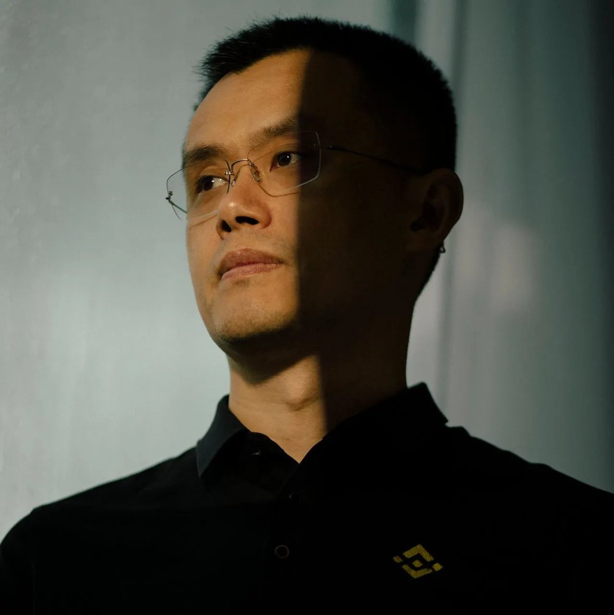 🚨 CZ Binance Sentenced To Four Months In Prison.

@CZ_Binance Founded & Built The Worlds Largest & Most Successful Exchange (@Binance).

CZ Pleaded Guilty To Anti-Money Laundering Violations & Will Most Likely Serve His Sentence At SeaTac, A Federal Prison In The Seattle Area.