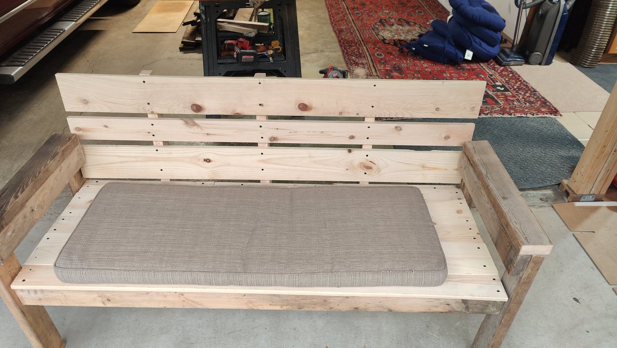 mulderlr's tweet image. Built this garden bench the other day with my wife.  This is how she wanted it finished.  So... fired or raw?  #amature #woodworking #diyproject #wooden #handmade #bench