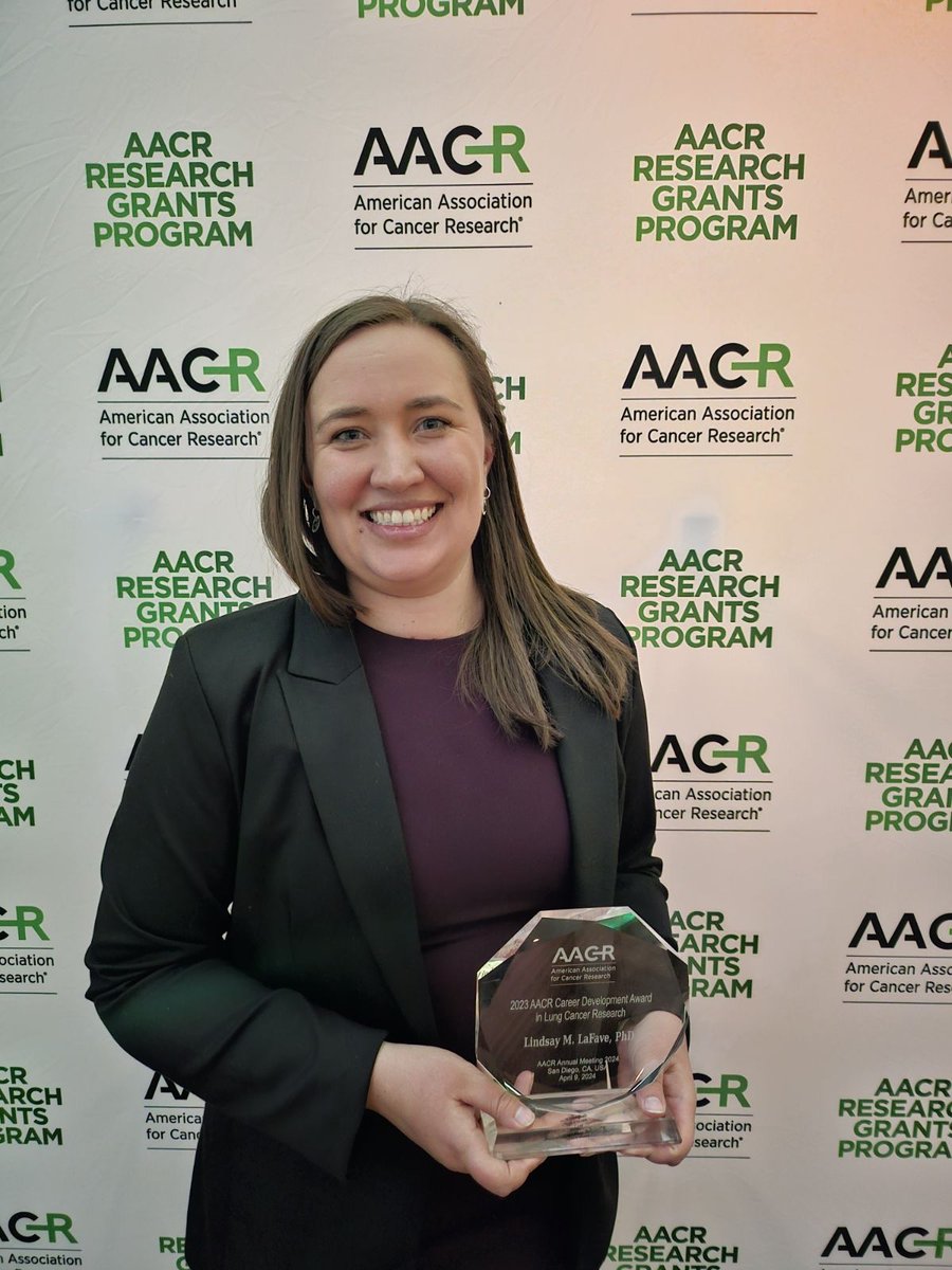 Congratulations to Dr. @Lindsay_LaFave on receiving the @AACR Career Development Award in Lung Cancer Research! 🎊 This award will support research efforts to identify new therapeutic rationales in #LungCancer. @EinsteinMed #MECCC #MonteProud #AACR24