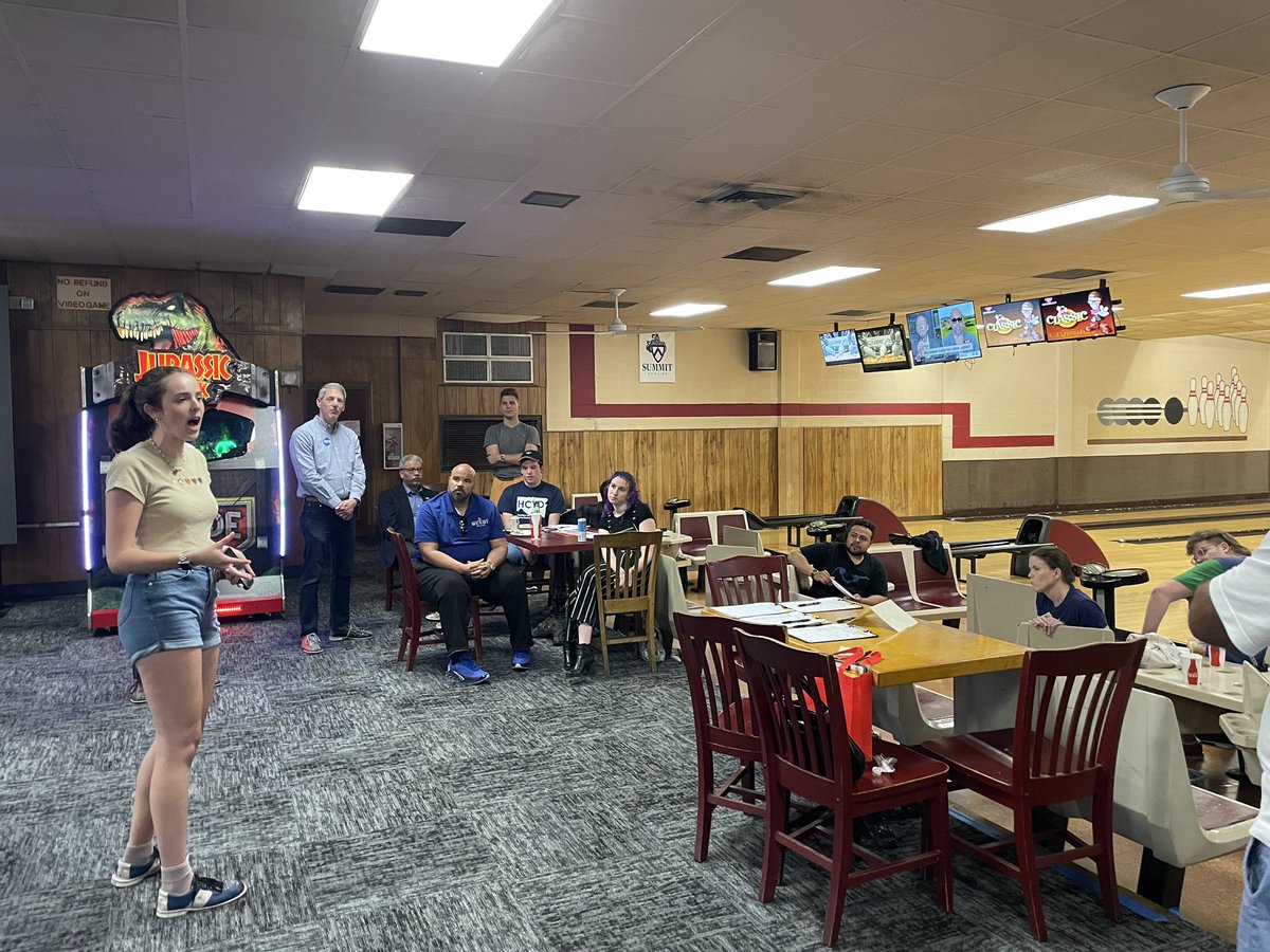 HamCoYoungDems's tweet photo. HCYD Bowling night was a blast! Thank you to our committee chairs for updating everyone on the core we’re doing and shout out to our judicial candidates who joined in on the fun tonight! 

Be sure to follow @OurJudgesMatter to learn more about all of our judicial candidates. https://t.co/qUsOTjBotL