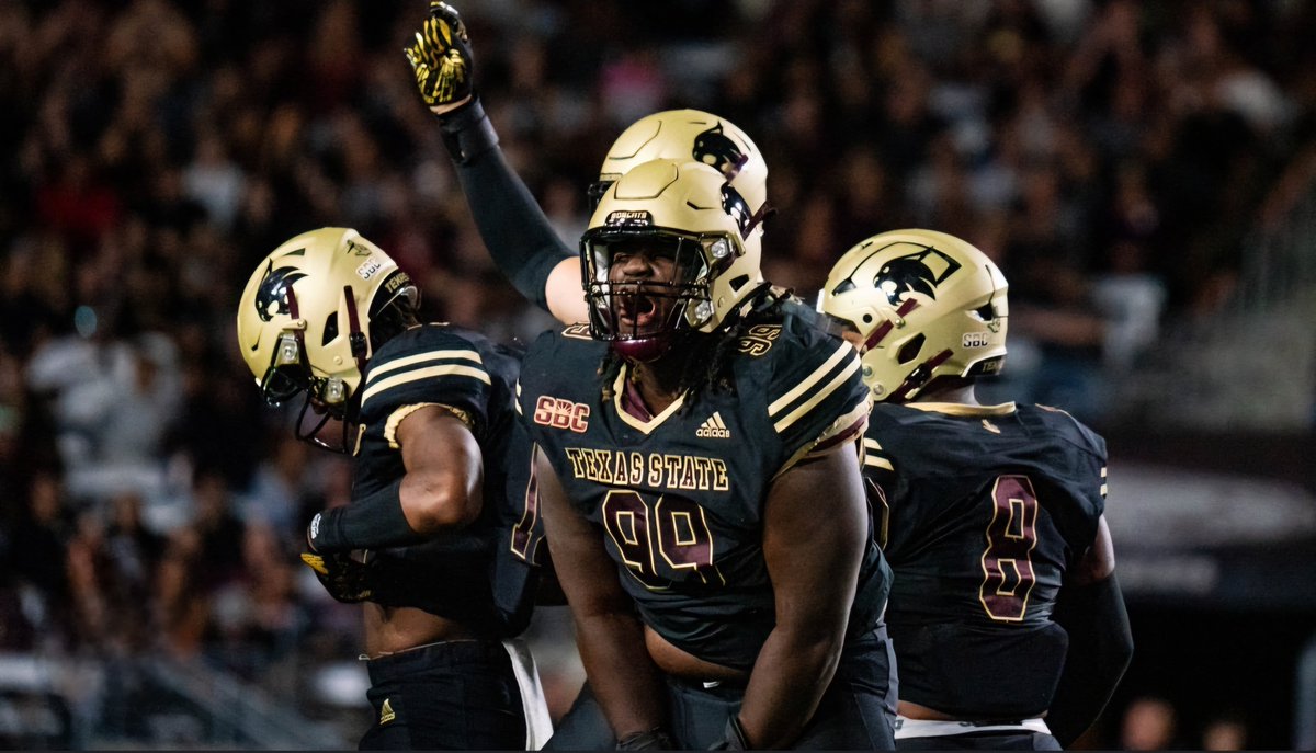 After a great conversation with @CoachShoeOL I'm blessed to receive my 1st D1 offer from @TXSTATEFOOTBALL ‼️ @GJKinne @Coach_Leftwich ~ @DentonGuyer_FB @ReedHeim @CoachJoseph979 @kylekeese @mike_gallegos16 @coachwetzel_ ~ @MarshallRivals @samspiegs @drobalwayzopen @coachwvde