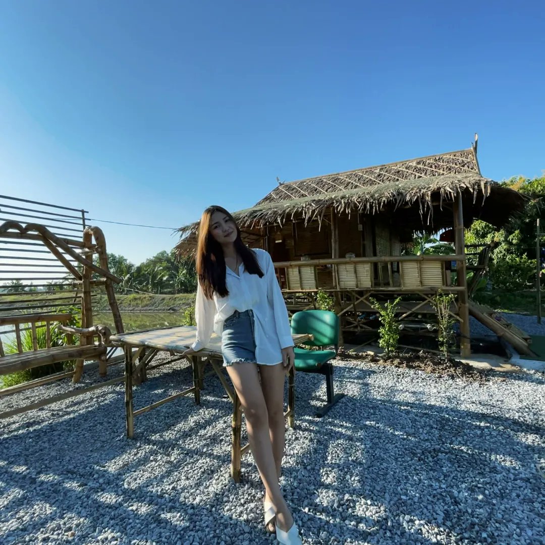 pongdate4's tweet photo. จ้างน้องเที่ยว yes ด้วย 5000 https://t.co/NHcbi2ADEq