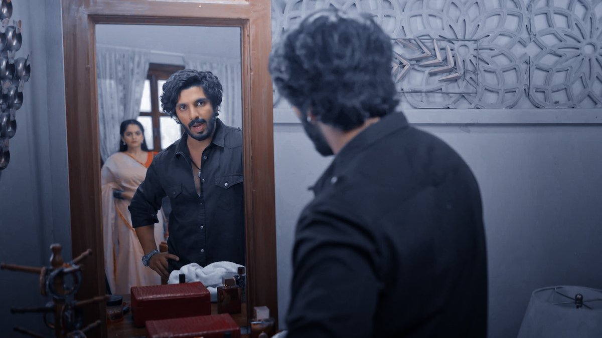 First Mirror Scene 😍😍😍 #SaChi #UdneKiAasha #KanwarDhillon #NehaHarsora #Sailee #SachinDeshmukh @kanwardhillon_