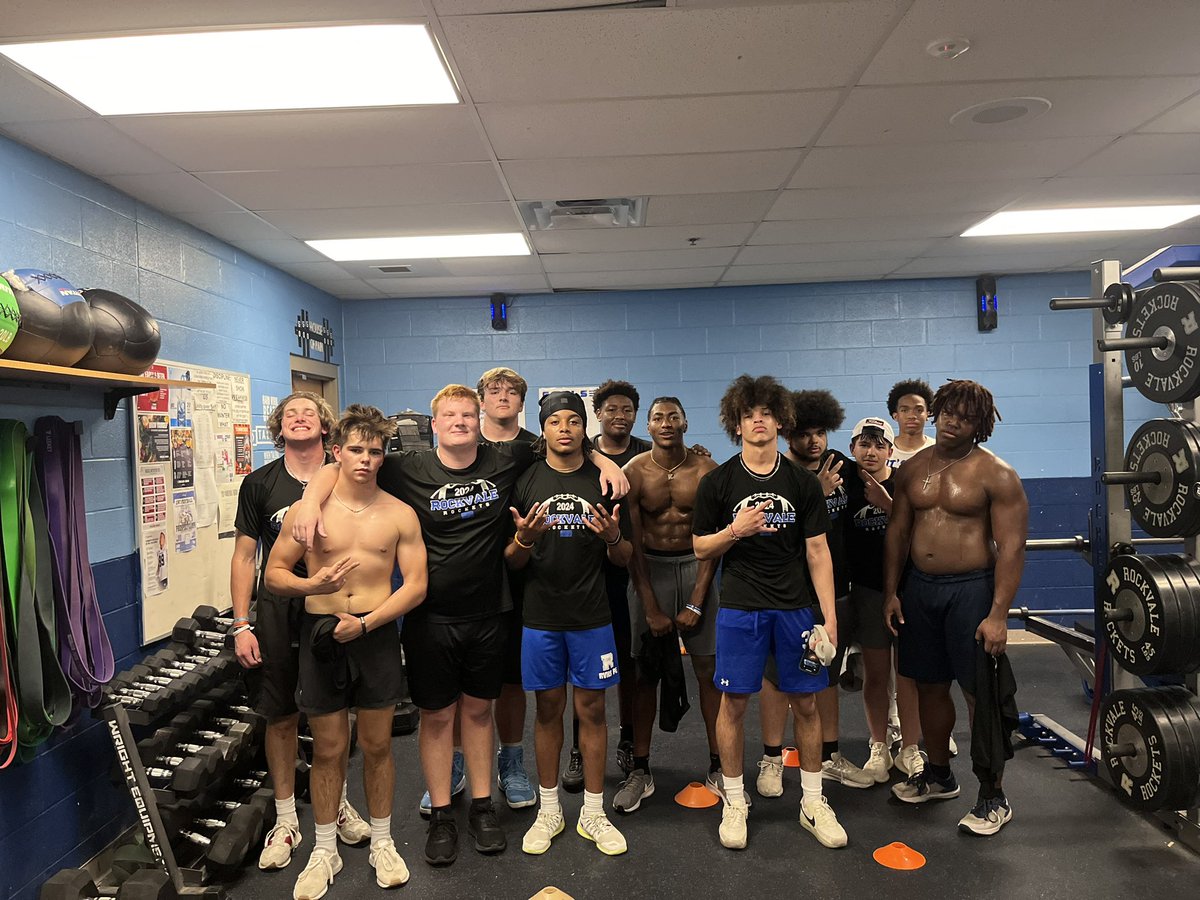 Dakota Crane (@coachcrane_rhs) on Twitter photo Just a group of guys that took on a 20 minute plank. <a href="/JMorgan2025/">Jaylan Morgan โ</a> @kevantaep <a href="/willm44076515/">Will Mabry</a> @StevenN30459678 <a href="/LandonJennings0/">Landon Jennings</a> <a href="/MelvinBooneIII/">Melvin Boone III</a> <a href="/JElliott2026/">Jaevion Elliott</a> <a href="/D_Allen05/">Donny Geeting</a> <a href="/Bo_Bryan2025/">Bo Bryan</a> <a href="/nicktaylor_65/">Nicholes Taylor</a> @D0_drive Just a group of guys that took on a 20 minute plank. <a href="/JMorgan2025/">Jaylan Morgan โ</a> @kevantaep <a href="/willm44076515/">Will Mabry</a> @StevenN30459678 <a href="/LandonJennings0/">Landon Jennings</a> <a href="/MelvinBooneIII/">Melvin Boone III</a> <a href="/JElliott2026/">Jaevion Elliott</a> <a href="/D_Allen05/">Donny Geeting</a> <a href="/Bo_Bryan2025/">Bo Bryan</a> <a href="/nicktaylor_65/">Nicholes Taylor</a> @D0_drive