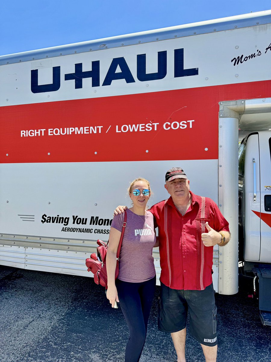 Thank you Ron Hockey for helping me move from Kelowna, BC, Canada to California, USA. Over 1400 miles and 3 days! We did it 😊