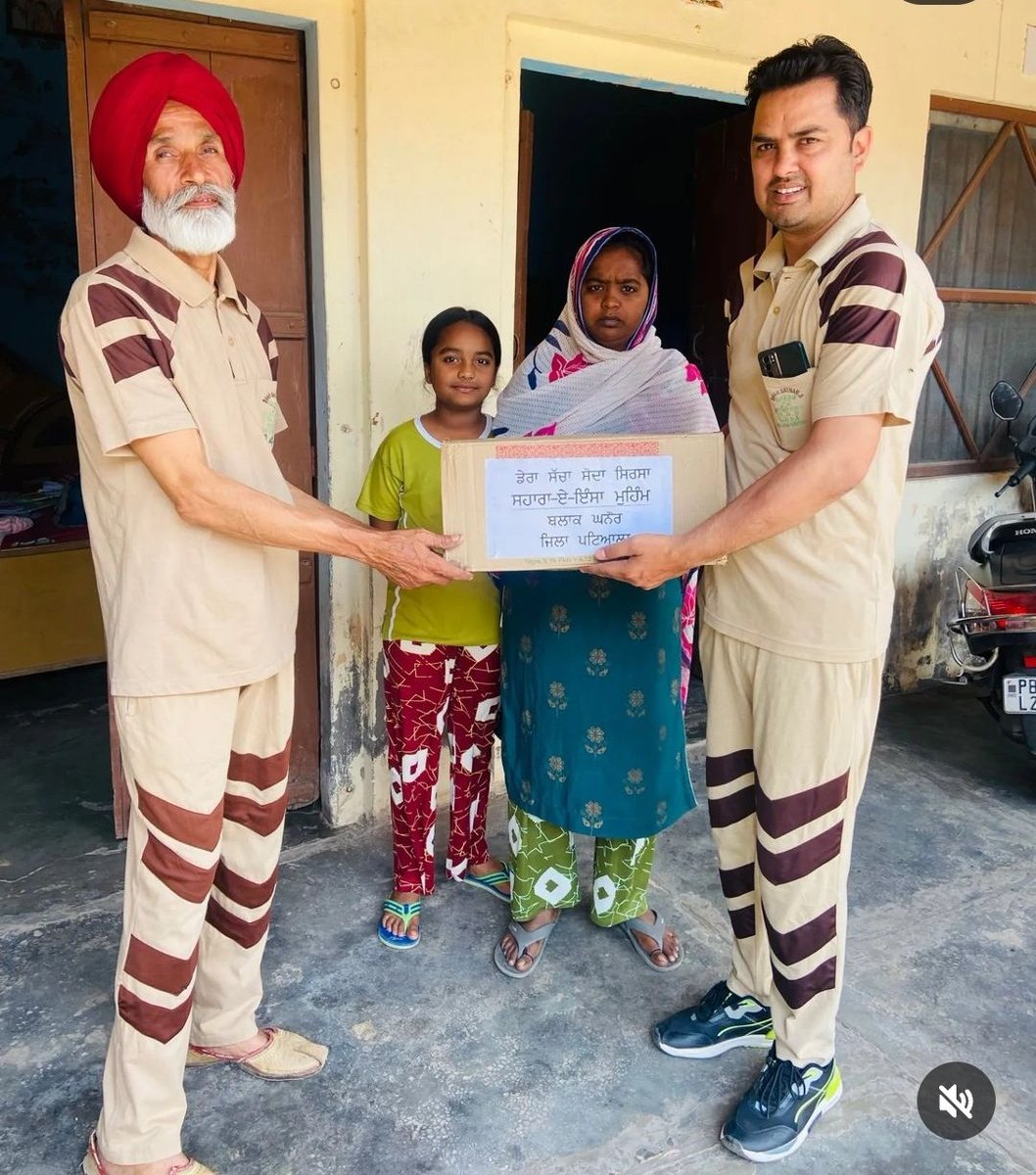 Starvation leads to many deaths every year, to help needy people survive Dera Sacha Sauda organization is running the Food Bank under which millions dera volunteers keep 
#FastForHumanity & deposit that day food in the food banks with the inspiration of Saint Ram Rahim Ji