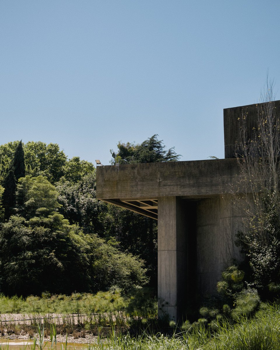 Gulbenkian Park in Lisbon

#sonya7riii #ricohgr #photonft #fujix100vi #leicam11p #canonr6 #filmphotogtaphy #NFTs #leicam10 #zeiss #kodakportra #35mm #photonft #LUMIXS5II #leicam9 #lisboa