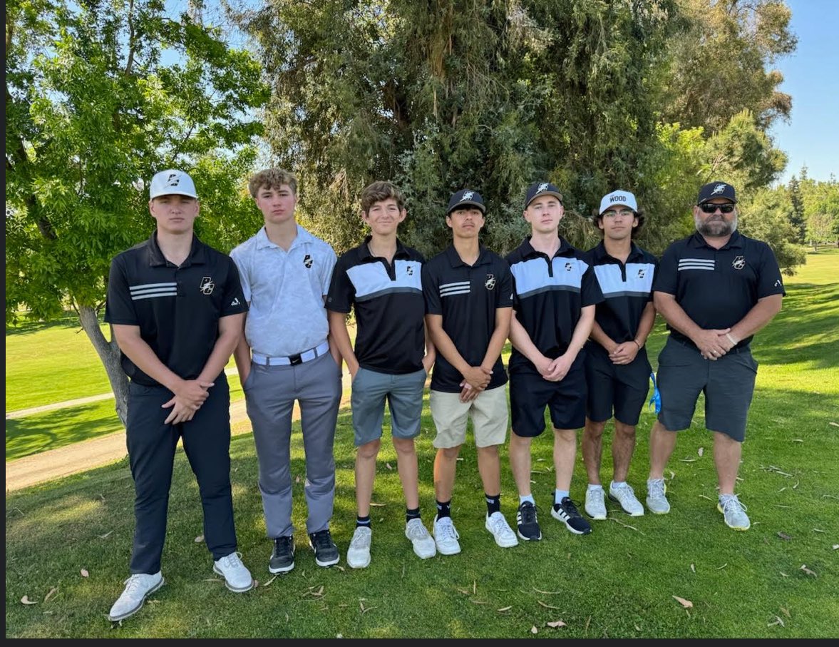 CCC Champions!!! Congratulations to boys golf 12 - 0 UNDEFEATED season!! Clint Helton-1st Team All League Kellan Perry-1st Team All League Miles Stoddard-2nd Team All League Isaac Villanueva-2nd Team All League Luke Anderson-2nd Team All League Darren Havel-Honorable Mention ⛳️