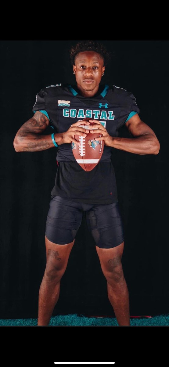 Michael Slade tweet media