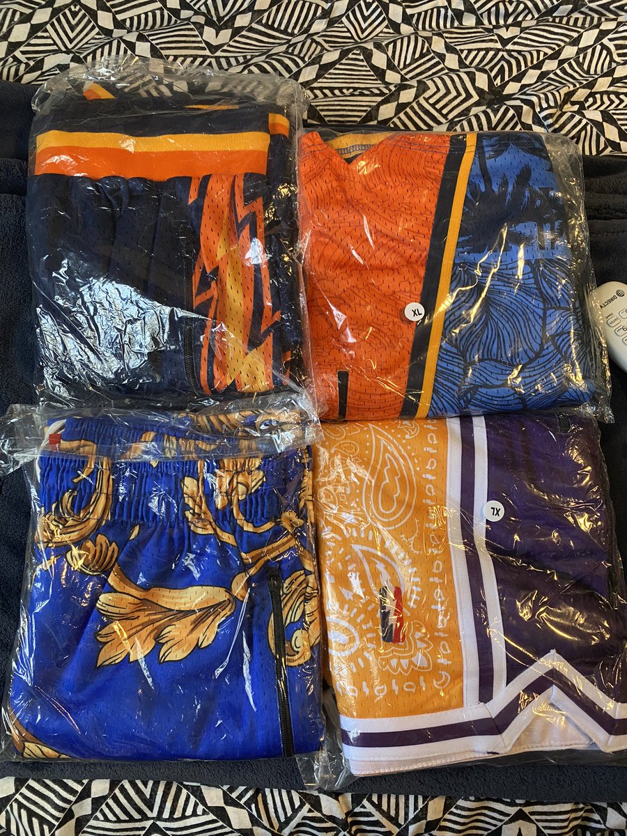 WVSFresh's tweet photo. @RetailTuesday All XL brand new $90 shipped each https://t.co/MldNCNoyHQ