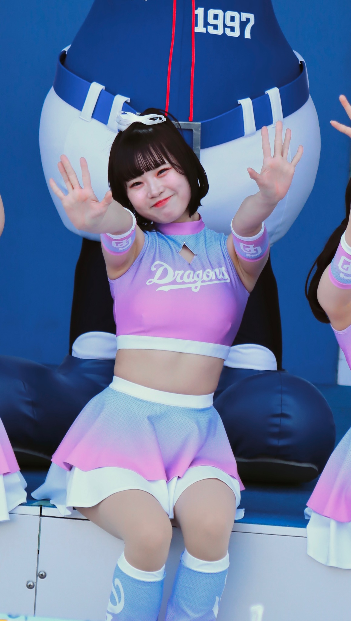 チア　乳首  / X