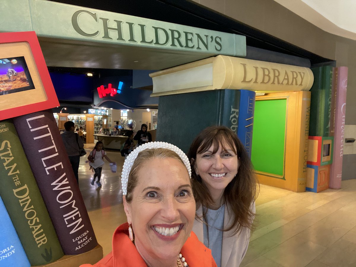 Stowers_ES's tweet photo. I enjoyed a personal tour of the Cerritos Library and Sculpture Garden with would-be docent Dr. Carola Castro. What a lovely experience. https://t.co/AhwrhrepR3