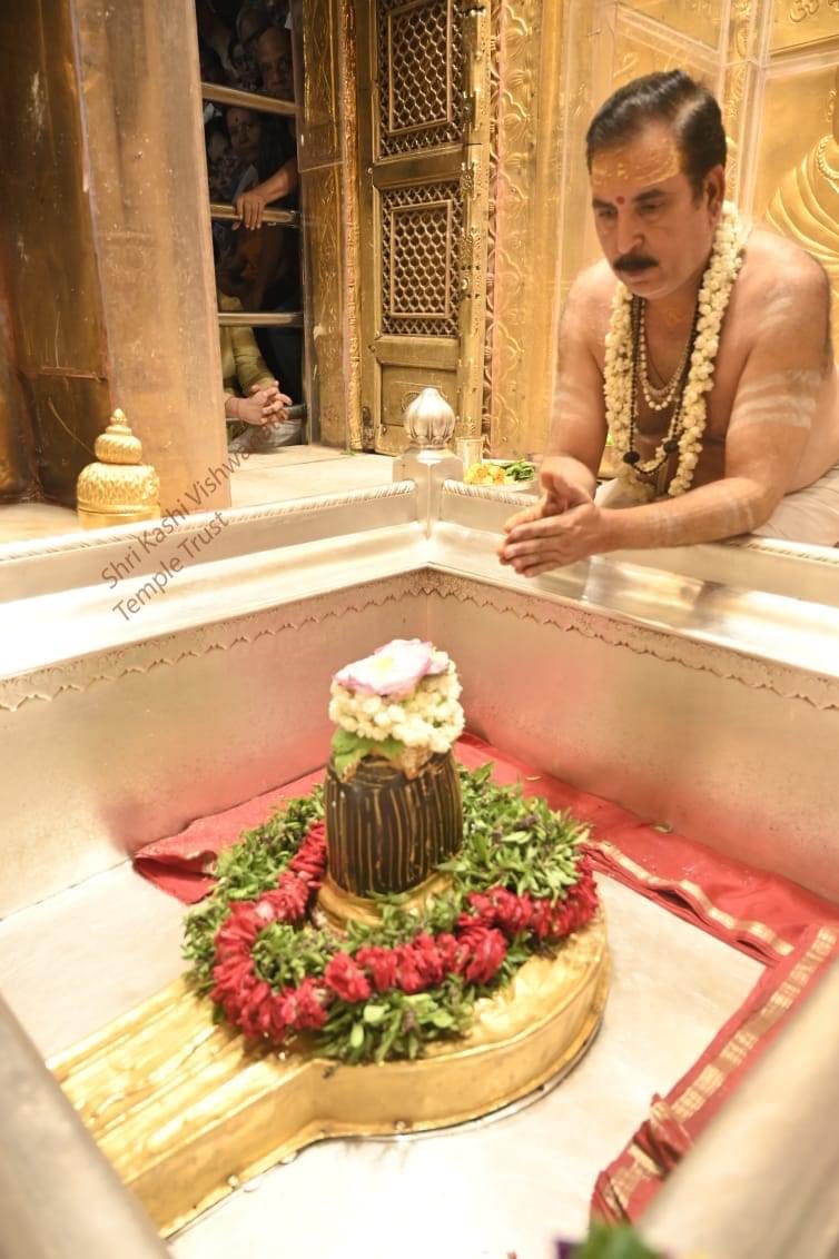 Har Har Mahadev Har Har Mahadev 
Har Har Mahadev Har Har Mahadev