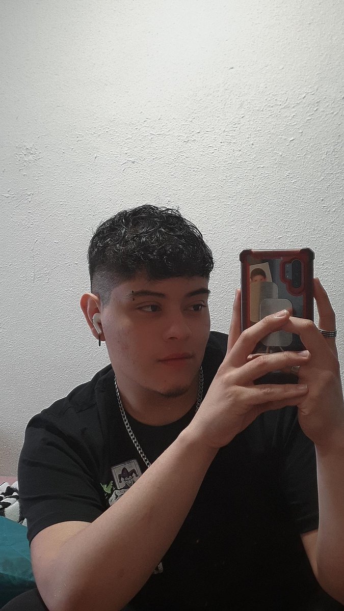 him_niram's tweet image. Buenas noches ♡