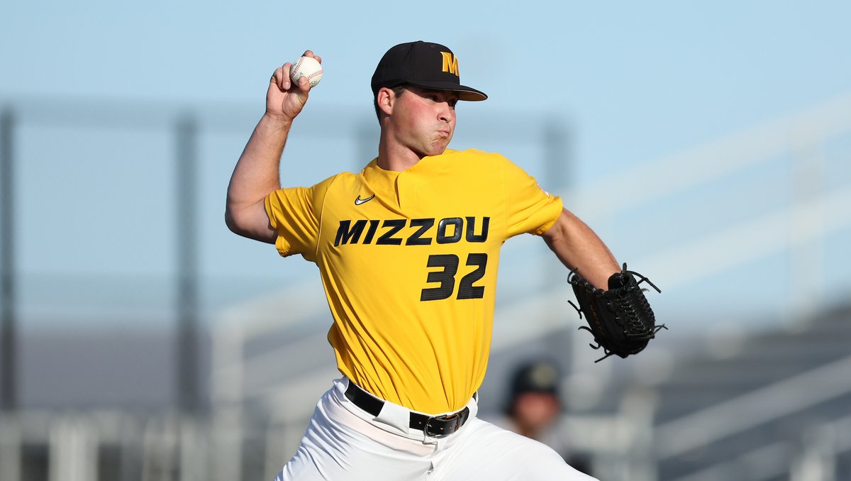 📸 from Tuesday night's victory! #𝙈𝙞𝙯𝙯𝙤𝙪𝙉𝙊𝙒 | 🐯⚾️