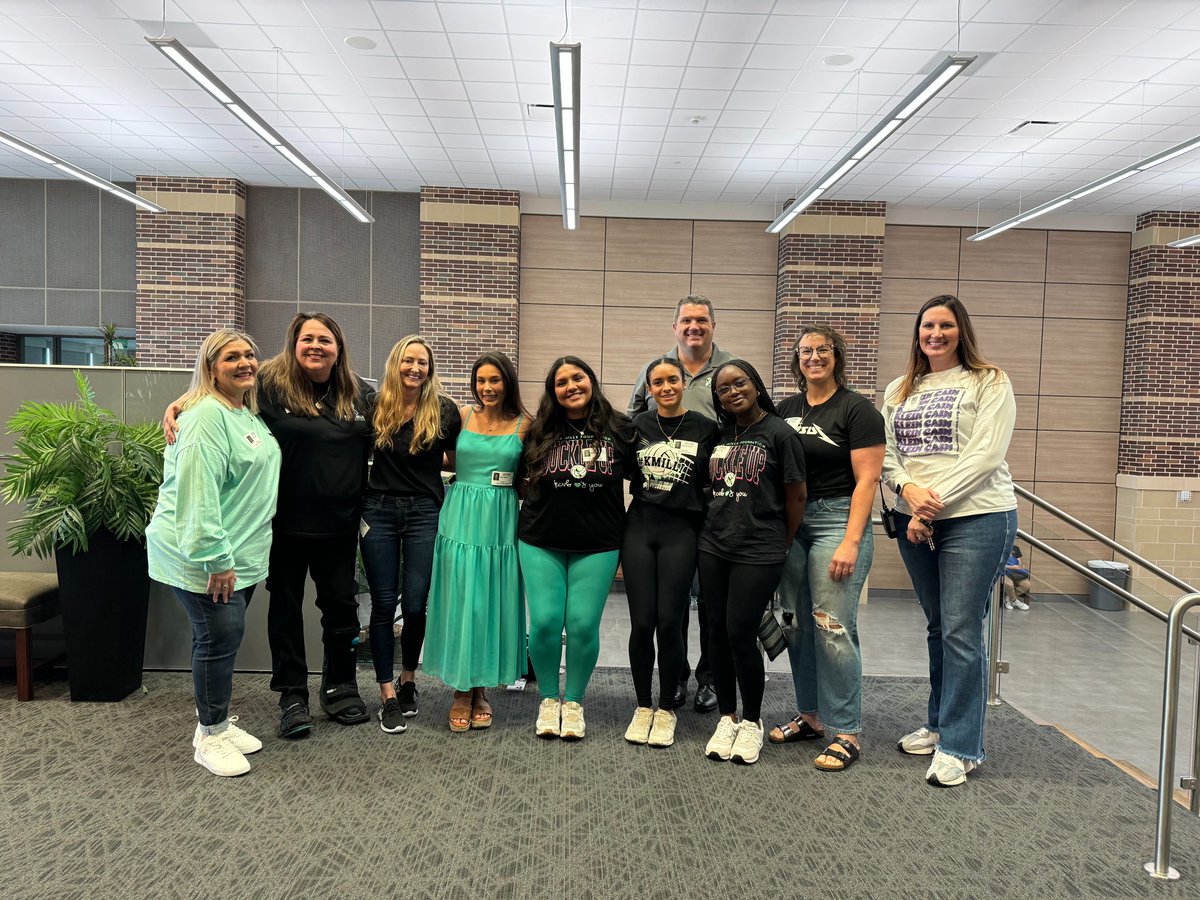 Today we had the honor of presenting to the impressive students at @KleinCain High School, and these kids blew us away! When we showed up on campus, they had made posters and banners all around the school promoting seat belt safety leading up to our arrival. We are so grateful…