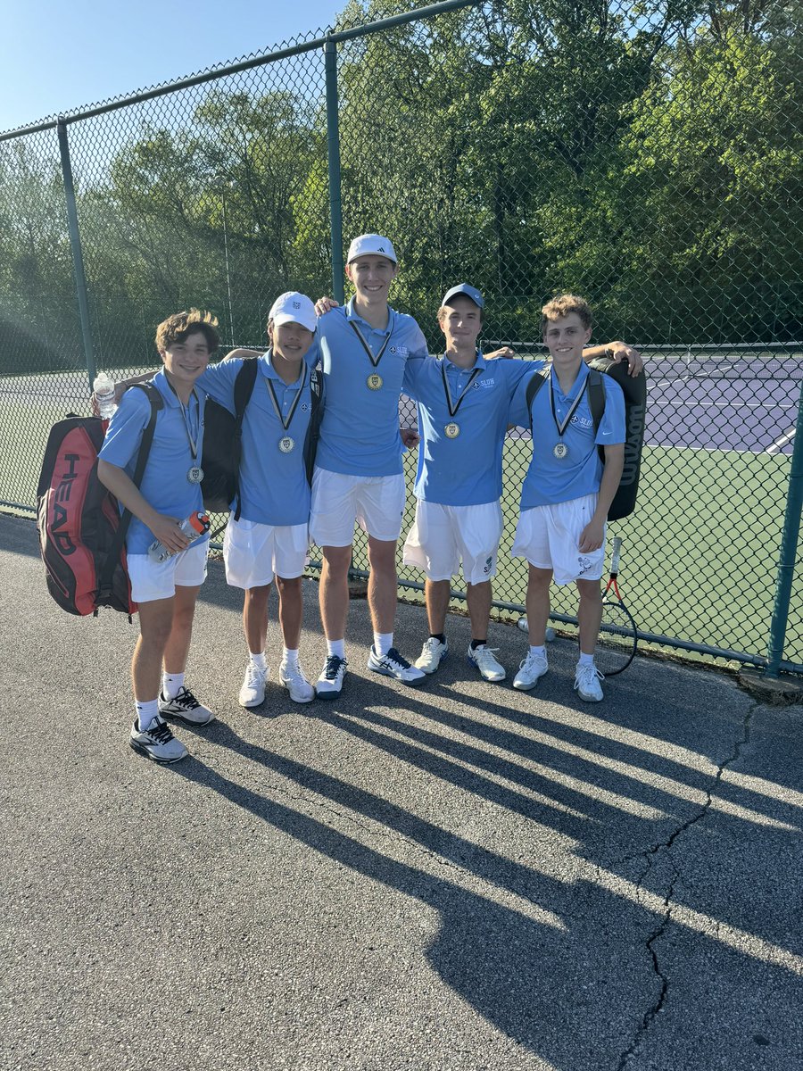 SLUHTennis (@SLUH_Tennis) on Twitter photo 2024-05-01 01:53:45