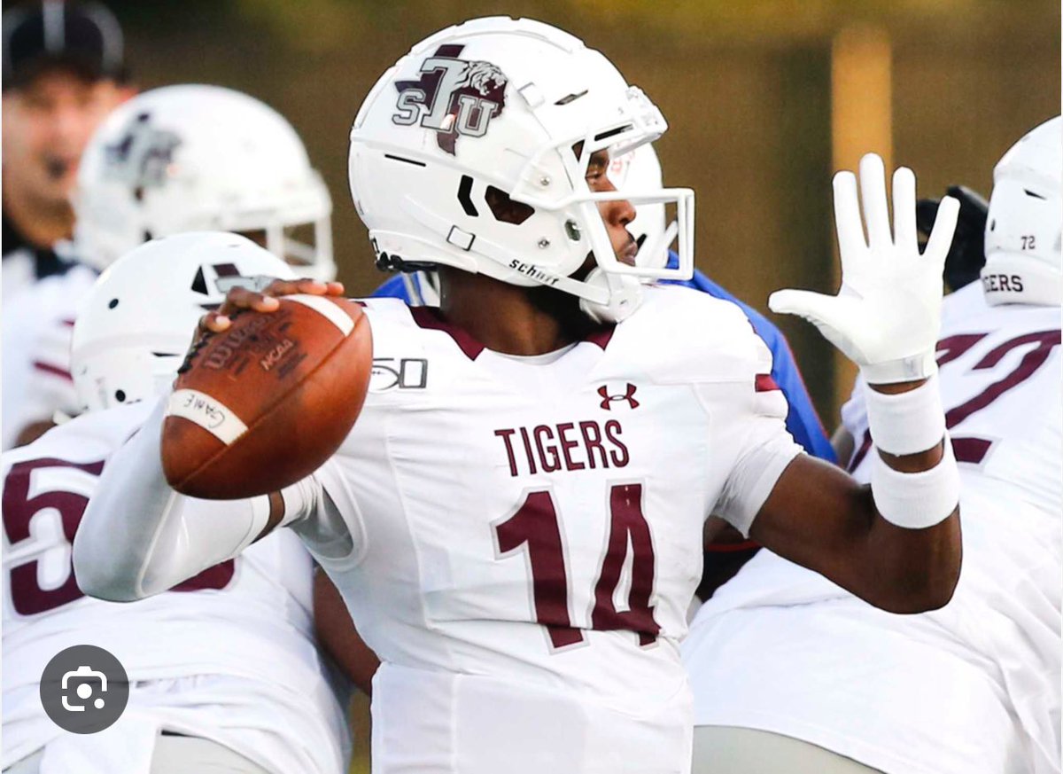 #AGTG Blessed to receive a offer from Texas southern! <a href="/CoachBParker17/">Bill Parker</a> <a href="/DrewColemanSr30/">Coach Drew Coleman Sr</a>