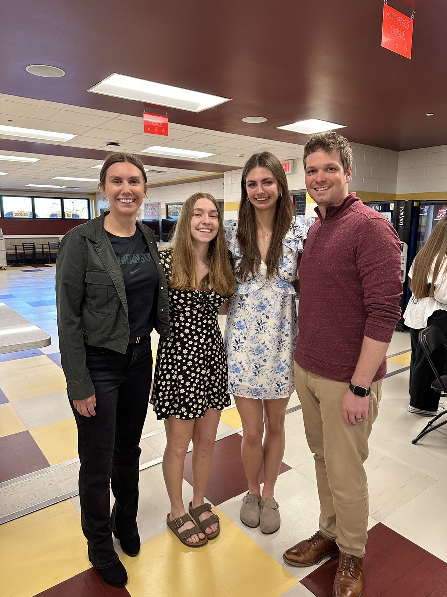 Schaumburg High School Girls Hoops tweet media