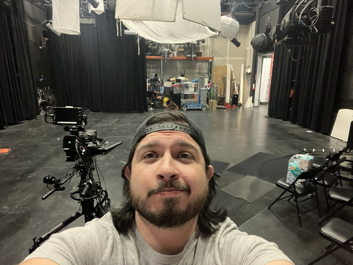 Justin (JLo) tweet media