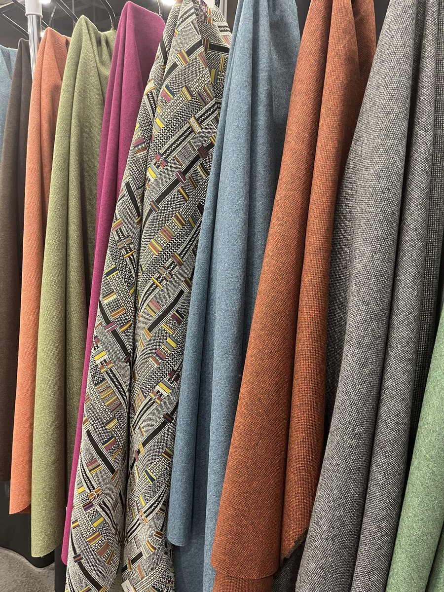 If you’re at HD Expo, please stop by and check out the Chromatix Hue textile designs by my client, dear friend, and award-winning designer Wendy Noory at booth 4264.  
#hdexpo #hospitalitydesign  #textiletuesday #textiledesign